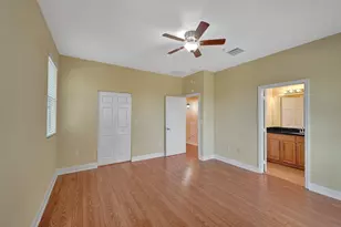 1326 SW 147th Ter, Pembroke Pines, FL 33027 - Photo 37