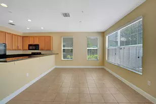 1326 SW 147th Ter, Pembroke Pines, FL 33027 - Photo 17