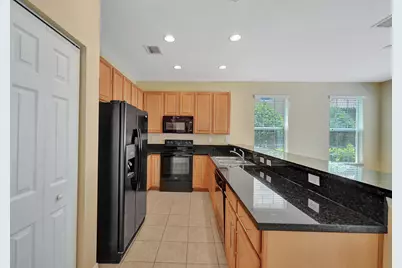1326 SW 147th Terrace, Pembroke Pines, FL 33027 - Photo 13