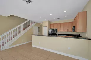 1326 SW 147th Ter, Pembroke Pines, FL 33027 - Photo 25
