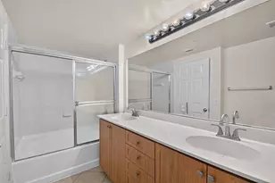 6370 Emerald Dunes Dr, West Palm Beach, FL 33411 - Photo 11