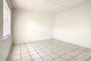 714 Michigan Ct, Saint Cloud, FL 34769 - Photo 5