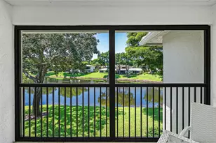 42 Stratford Ln W, Boynton Beach, FL 33436 - Photo 27
