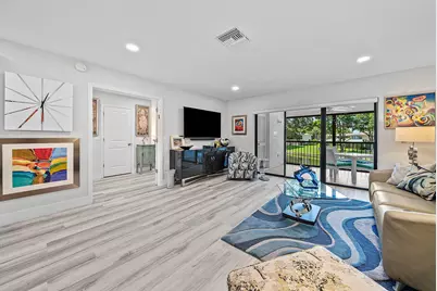 42 Stratford Lane W #D, Boynton Beach, FL 33436 - Photo 11