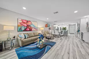 42 Stratford Ln W, Boynton Beach, FL 33436 - Photo 13