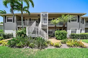 42 Stratford Ln W, Boynton Beach, FL 33436 - Photo 29