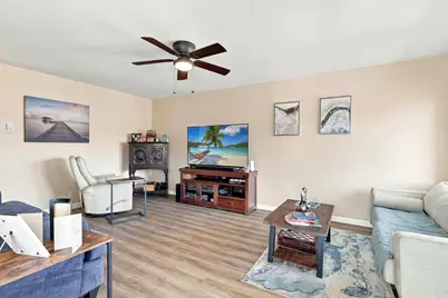 2920 Cynthia Lane #202, Lake Worth Beach, FL 33461 - Photo 5