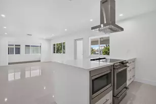 3216 Colony Club Rd, Pompano Beach, FL 33062 - Photo 7