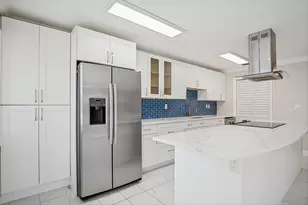 819 SW 13th St, Fort Lauderdale, FL 33315 - Photo 3