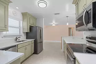 1451 SE 5th St, Deerfield Beach, FL 33441 - Photo 7