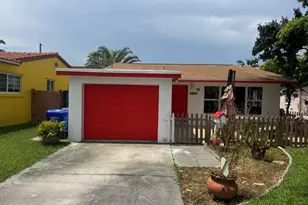 1507 Hayes St, Hollywood, FL 33020 - Photo 1