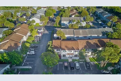 1861 NE 15th Avenue, Fort Lauderdale, FL 33305 - Photo 7