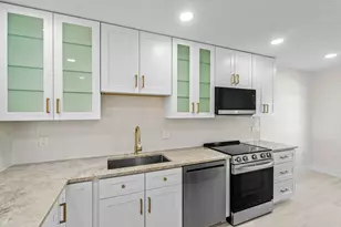 23 Southport Ln, Boynton Beach, FL 33436 - Photo 13