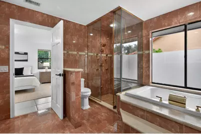 5510 W Castlegate Avenue, Davie, FL 33331 - Photo 25