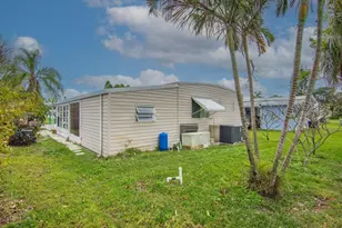 293 NE Moonstone Dr, Jensen Beach, FL 34957 - Photo 31