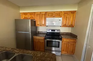 1241 SW 46th Ave, Pompano Beach, FL 33069 - Photo 5