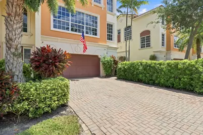 5570 NE Trieste Way, Boca Raton, FL 33487 - Photo 3
