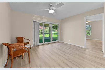 812 Salem Lane, Lake Worth, FL 33467 - Photo 5