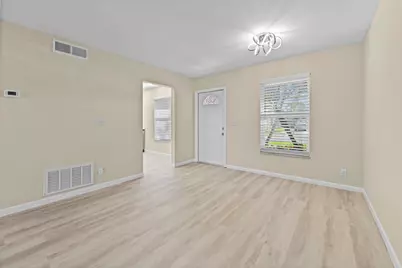 812 Salem Lane, Lake Worth, FL 33467 - Photo 7