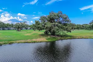3600 Oaks Clubhouse Dr, Pompano Beach, FL 33069 - Photo 29