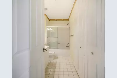 3600 Oaks Clubhouse Drive #505, Pompano Beach, FL 33069 - Photo 19