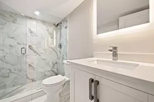 340 Sunset Dr, Fort Lauderdale, FL 33301 - Photo 21