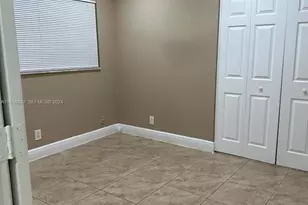 4533 Treehouse Ln, Tamarac, FL 33319 - Photo 9
