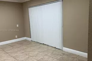 4533 Treehouse Ln, Tamarac, FL 33319 - Photo 11