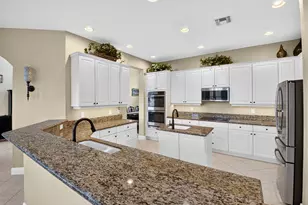 11554 Knightsbridge Pl, Wellington, FL 33449 - Photo 19