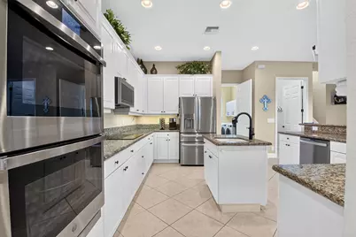 11554 Knightsbridge Place, Wellington, FL 33449 - Photo 11