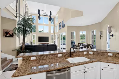 11554 Knightsbridge Place, Wellington, FL 33449 - Photo 23