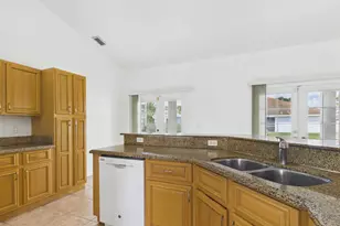 3610 SW Margela St, Port Saint Lucie, FL 34953 - Photo 7