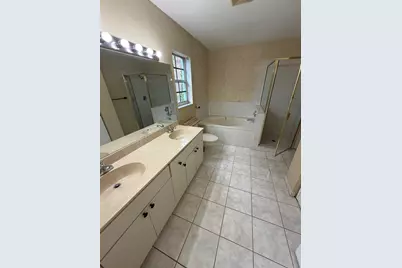 4172 Pine Hollow Circle, Greenacres, FL 33463 - Photo 15