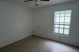 4172 Pine Hollow Cir, Greenacres, FL 33463 - Photo 11