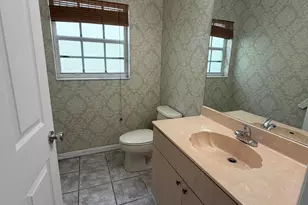 4172 Pine Hollow Cir, Greenacres, FL 33463 - Photo 7