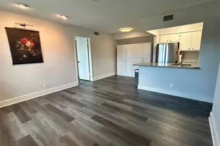7154 Golf Colony Ct, Greenacres, FL 33467 - Photo 5