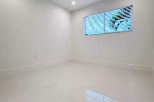 345 Pinehurst Rd, West Palm Beach, FL 33461 - Photo 11