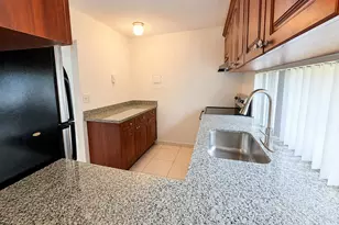 17021 N Bay Rd, Sunny Isles Beach, FL 33160 - Photo 1