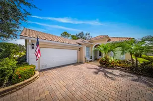 10811 SW Candlewood Rd, Port Saint Lucie, FL 34987 - Photo 1