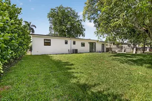 4329 SW 49th Ct, Dania Beach, FL 33314 - Photo 31