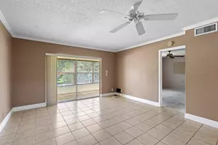 6 Abbey Ln, Delray Beach, FL 33446 - Photo 5