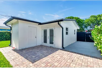 411 Summa Street, West Palm Beach, FL 33405 - Photo 11