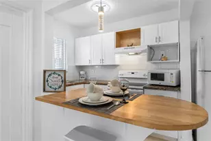 343 Van Buren St, Hollywood, FL 33019 - Photo 5