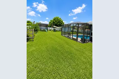 230 SW Inwood Avenue, Port Saint Lucie, FL 34984 - Photo 15
