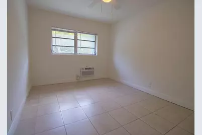 1855 Adams #29, Hollywood, FL 33020 - Photo 9