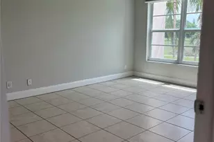 3100 N Palm Aire Dr, Pompano Beach, FL 33069 - Photo 11