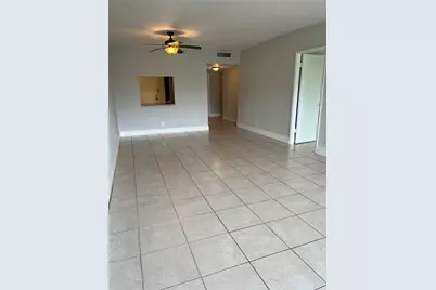 3100 N Palm Aire Drive #204, Pompano Beach, FL 33069 - Photo 7