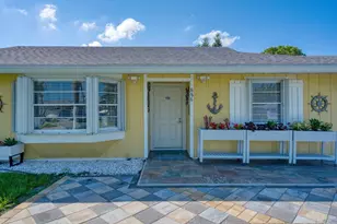 888 NE Maranta Terrado, Jensen Beach, FL 34957 - Photo 3