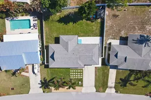 888 NE Maranta Terrado, Jensen Beach, FL 34957 - Photo 13