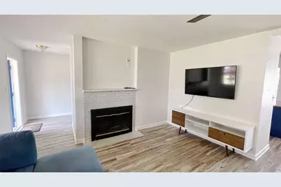 213 SW 3rd Place, Dania Beach, FL 33004 - Photo 17
